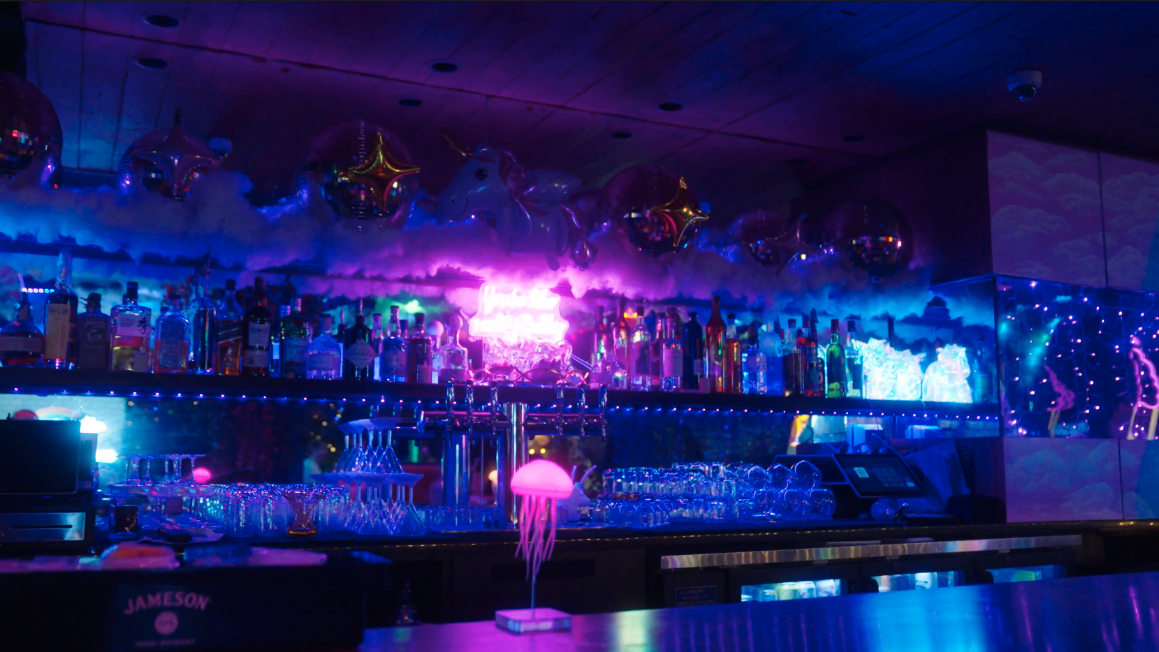 Bar in Rainbow Unicorn